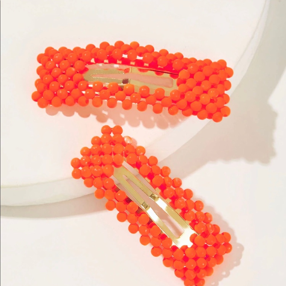 Trendy Orange Beaded Snap Clips